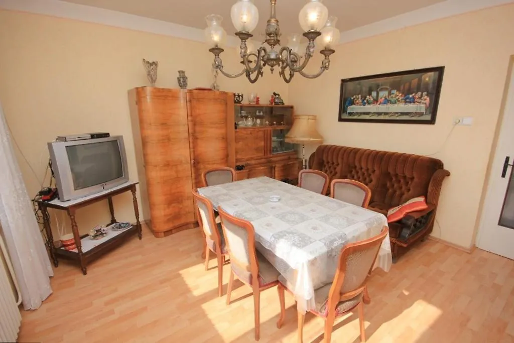 Apartments With A Parking Space Lovran, Opatija - 7808 Croatia