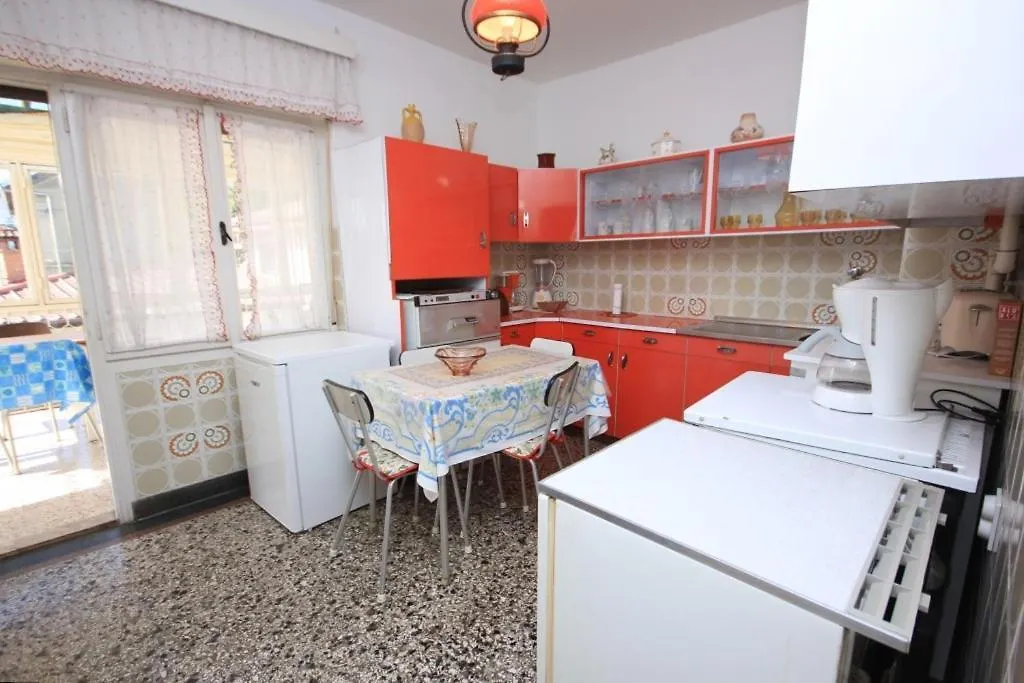 Apartments With A Parking Space Lovran, Opatija - 7808